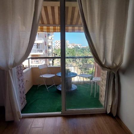 Beautiful Flat Daire Benalmádena Dış mekan fotoğraf
